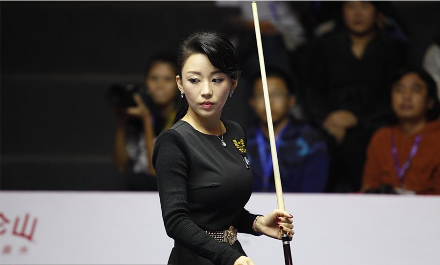 百变女神潘晓婷:永鑫娱乐&&&181-8362-8889胸大也烦恼